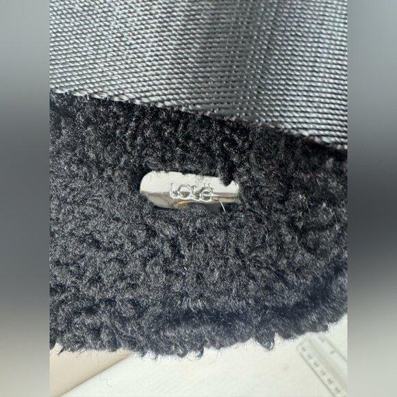 NWT Lole Jamie Teddy Belt Bag Black Faux Shearling Crossbody Cozycore Minimalist - Picture 7 of 7